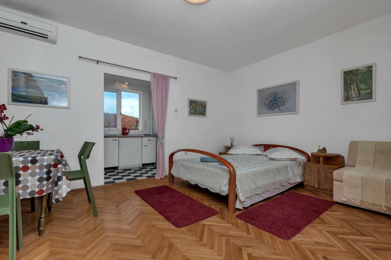 Apartment Mediteraneo Makarska Exterior photo